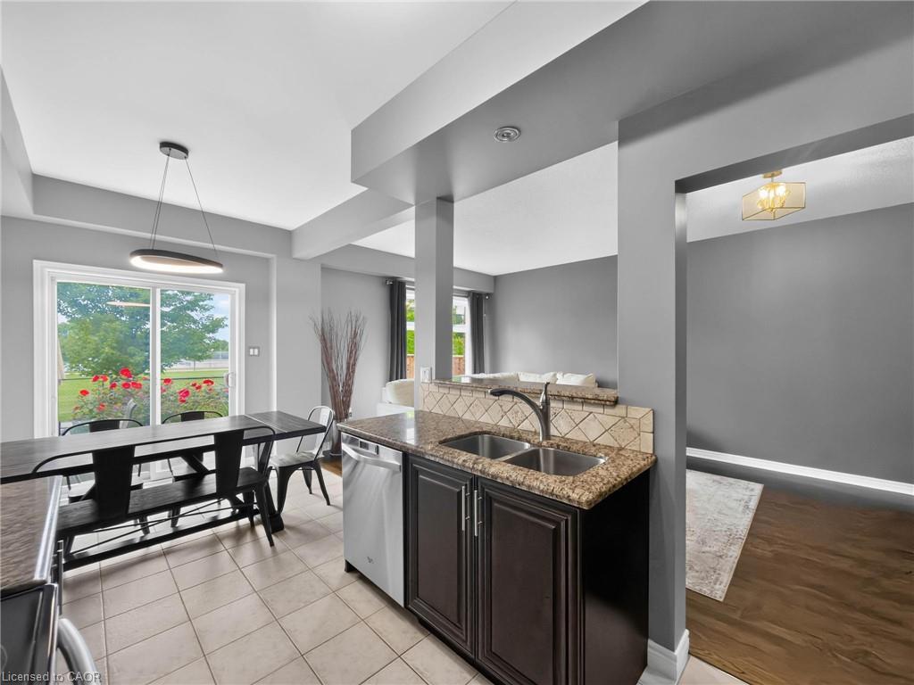 27 Olivia Place Property Photo 14