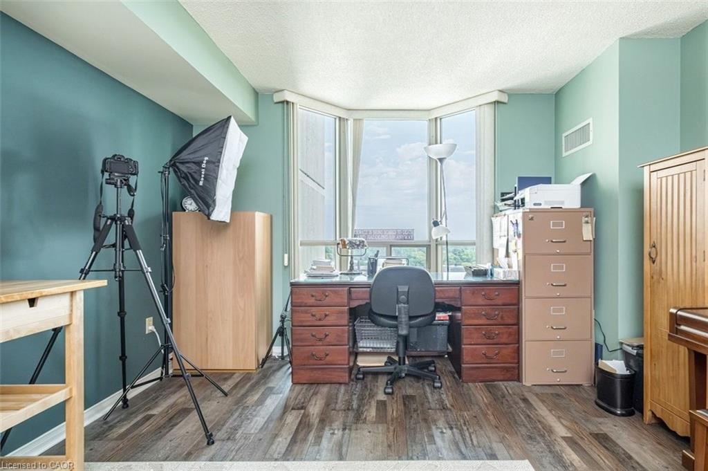 1002-5080 Pinedale Avenue Property Photo 16
