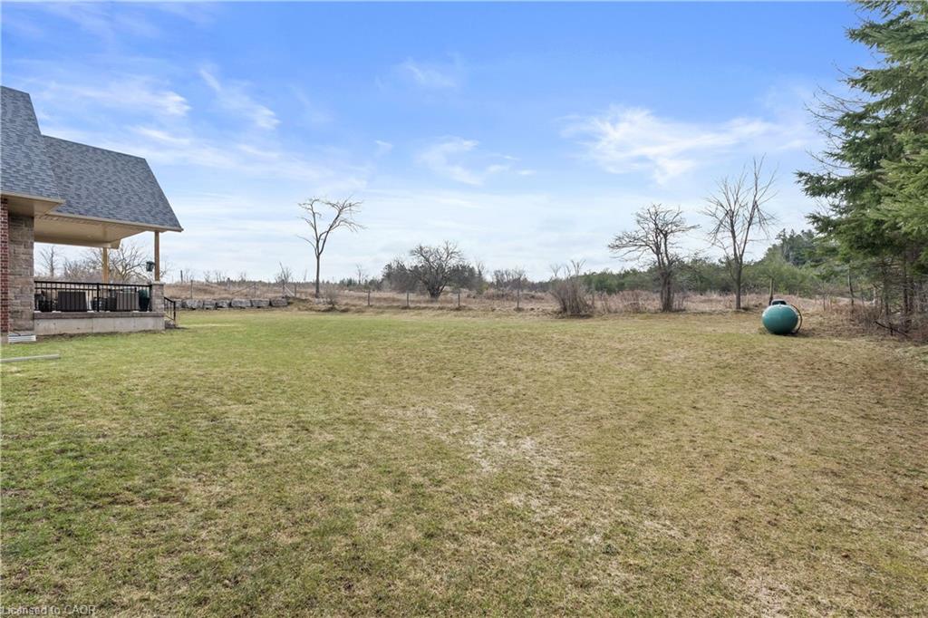9677 Tenth Sideroad Property Photo 43