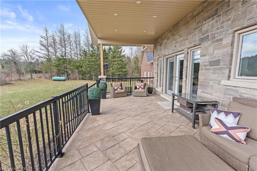 9677 Tenth Sideroad Property Photo 47