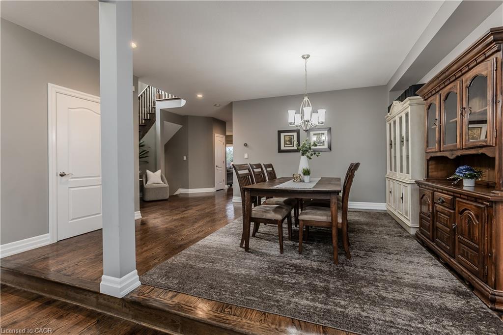 24 Newcastle Court Property Photo 6