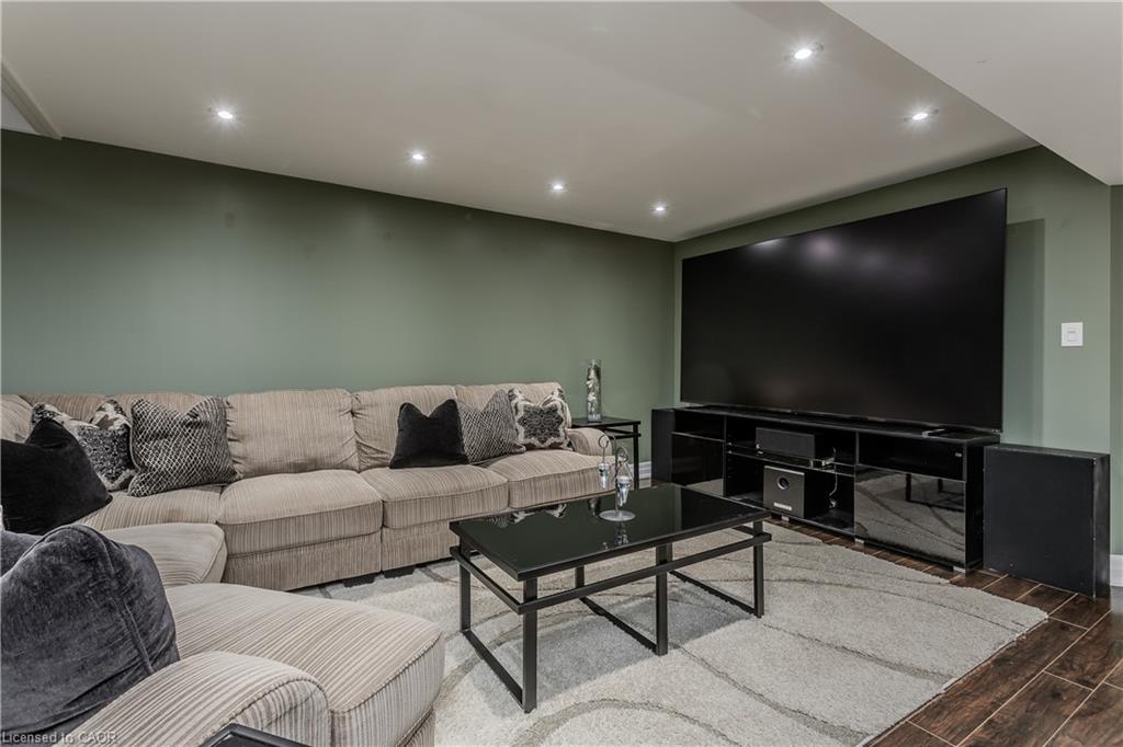 24 Newcastle Court Property Photo 24