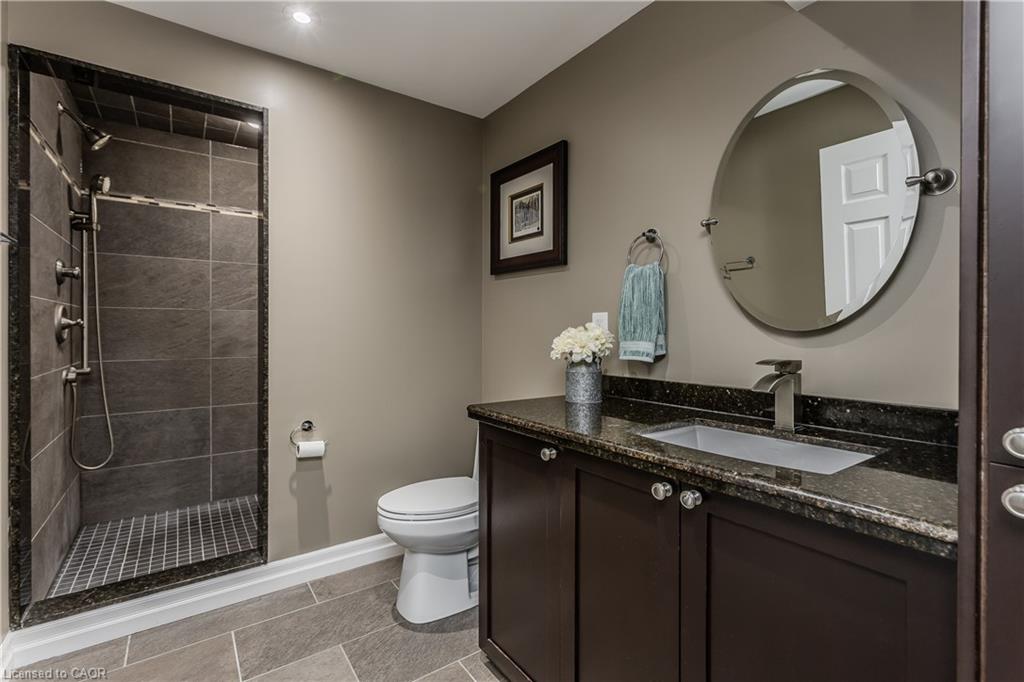 24 Newcastle Court Property Photo 28