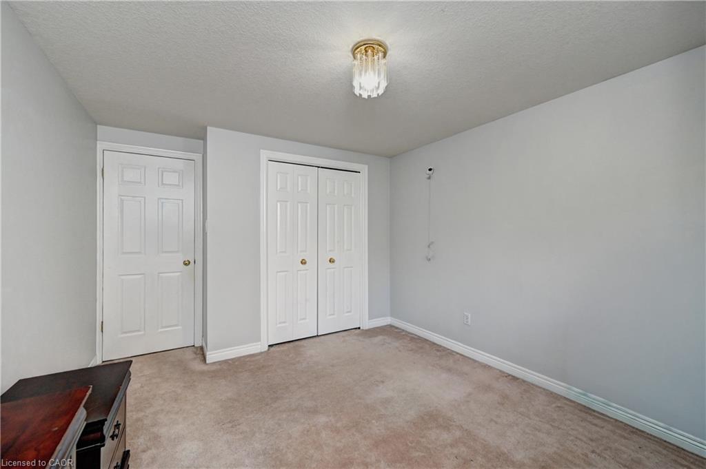 447 Hidden Creek Drive Property Photo 27