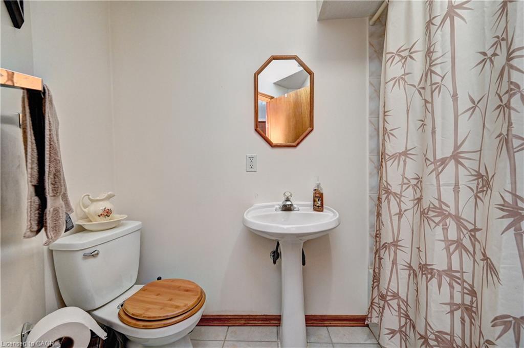 447 Hidden Creek Drive Property Photo 34