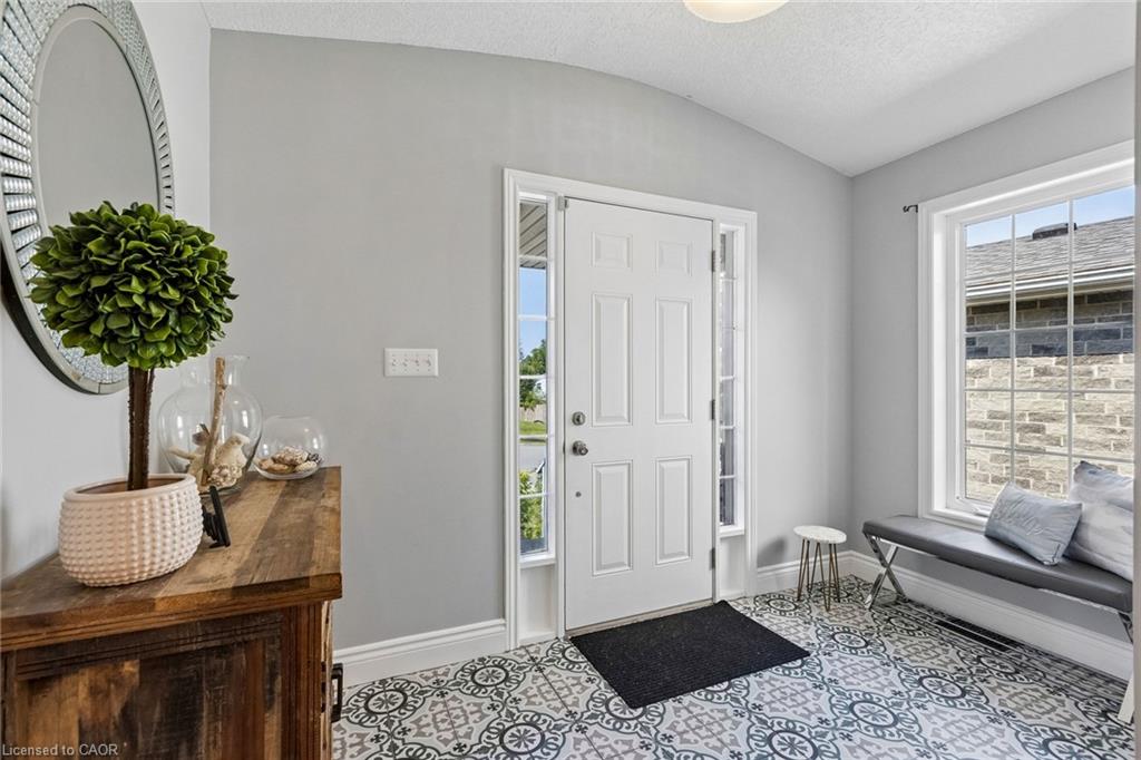 108 Sammon Drive Property Photo 4