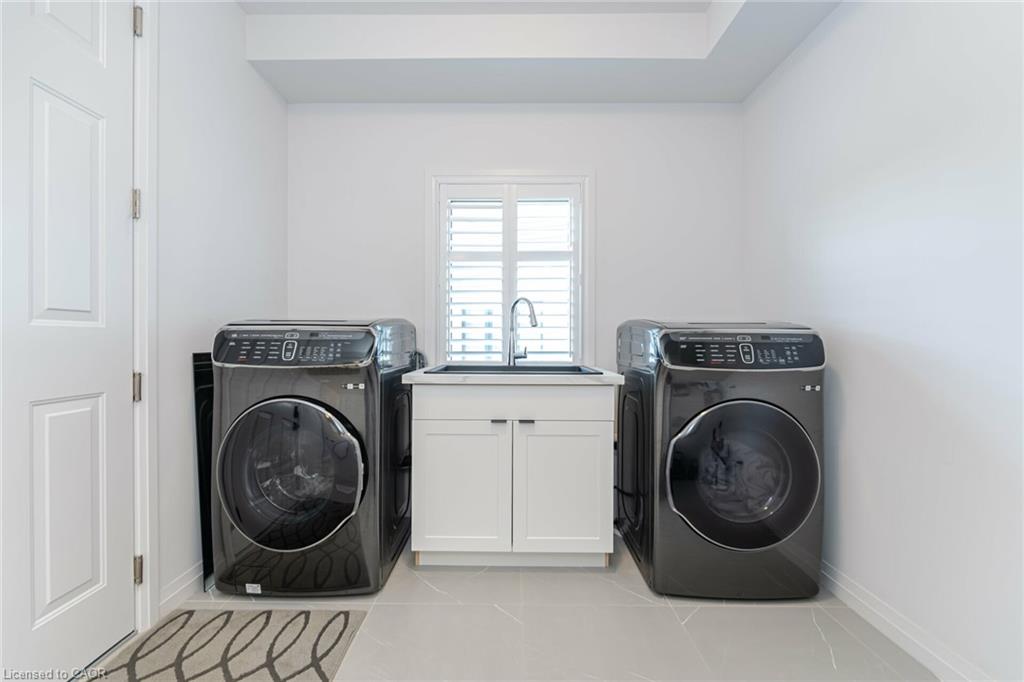 127 Court Drive Property Photo 24