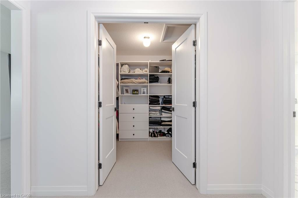127 Court Drive Property Photo 32
