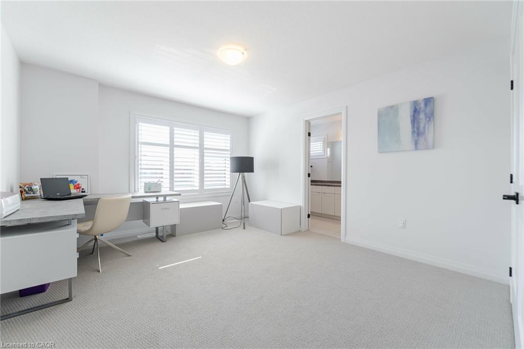 127 Court Drive Property Photo 34