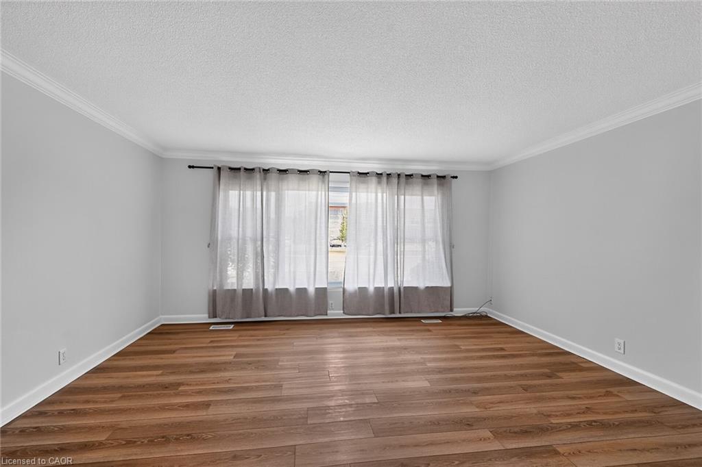 316 Fairview Avenue W Property Photo 11