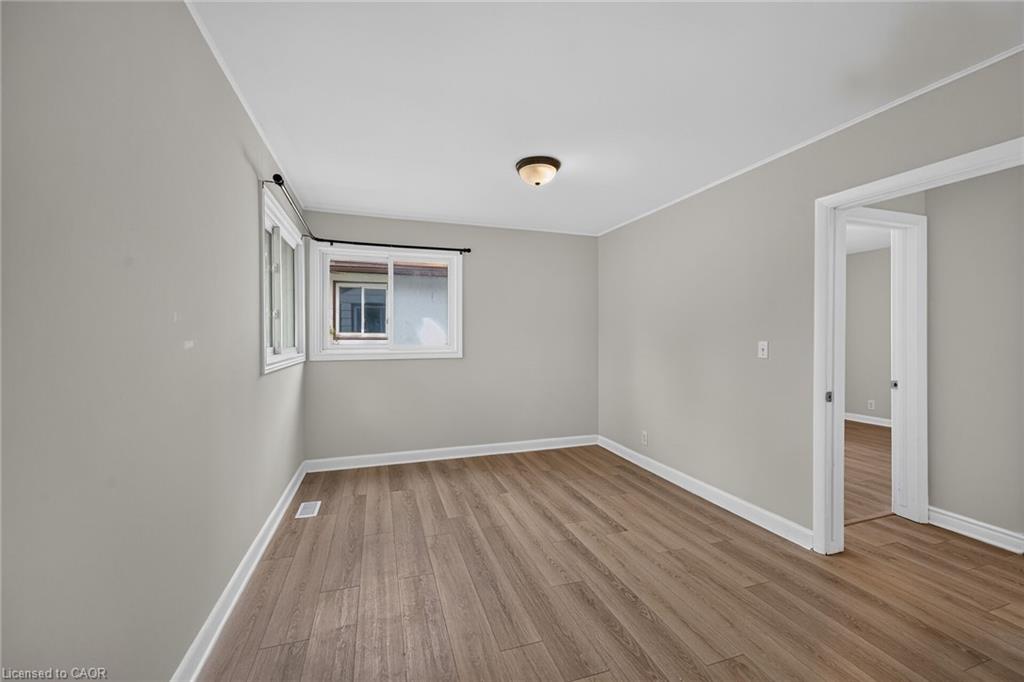 316 Fairview Avenue W Property Photo 21
