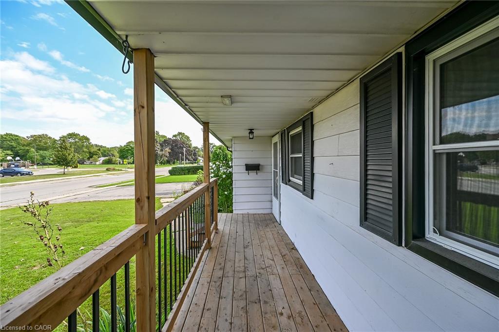 316 Fairview Avenue W Property Photo 31