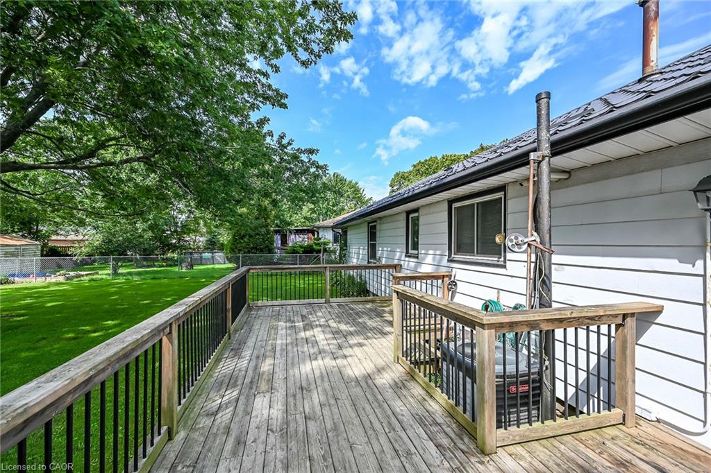 316 Fairview Avenue W Property Photo 32