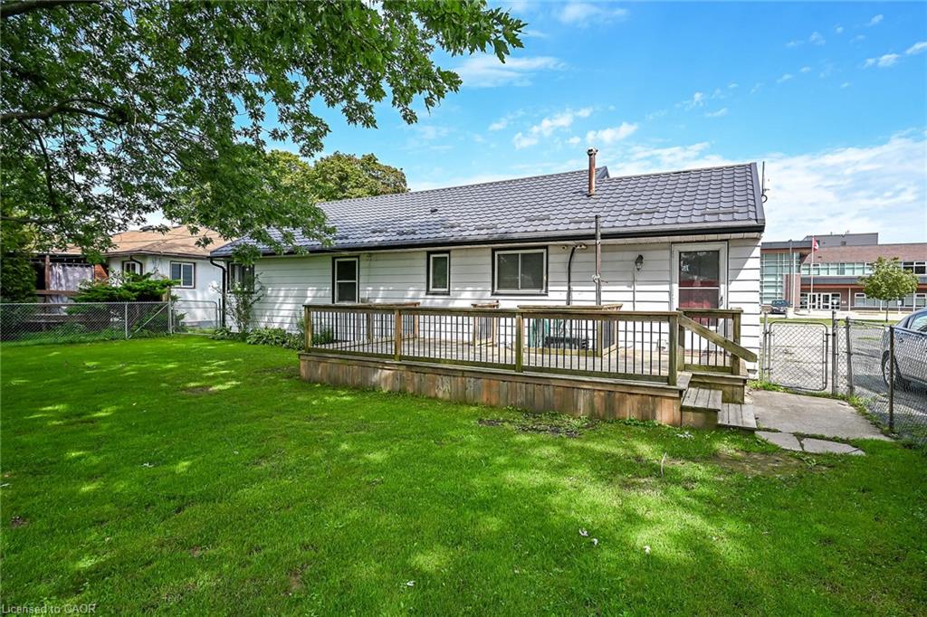 316 Fairview Avenue W Property Photo 36
