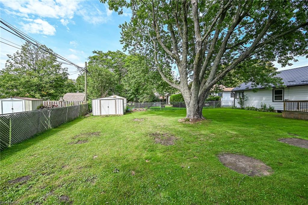316 Fairview Avenue W Property Photo 37