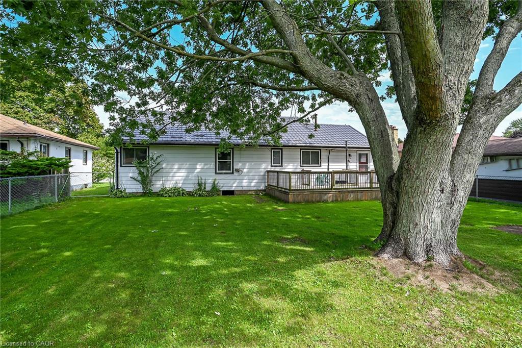 316 Fairview Avenue W Property Photo 38