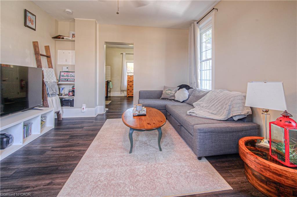 40 John Street Property Photo 9