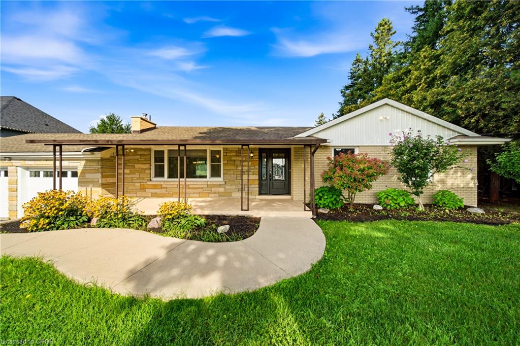 435 Parkside Drive Property Photo 4