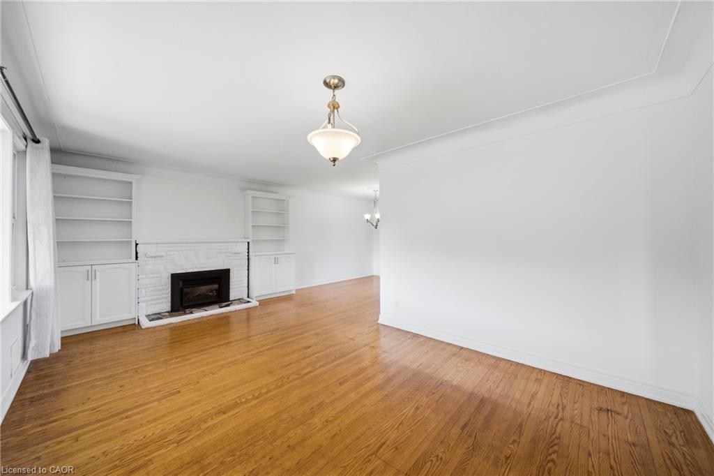 435 Parkside Drive Property Photo 12