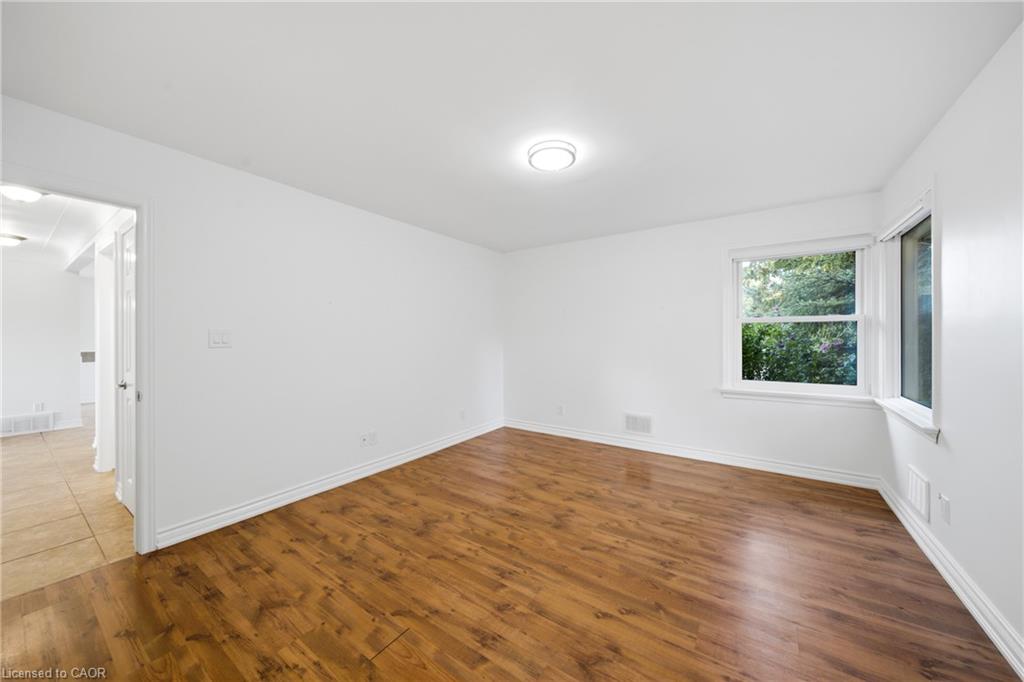 435 Parkside Drive Property Photo 25