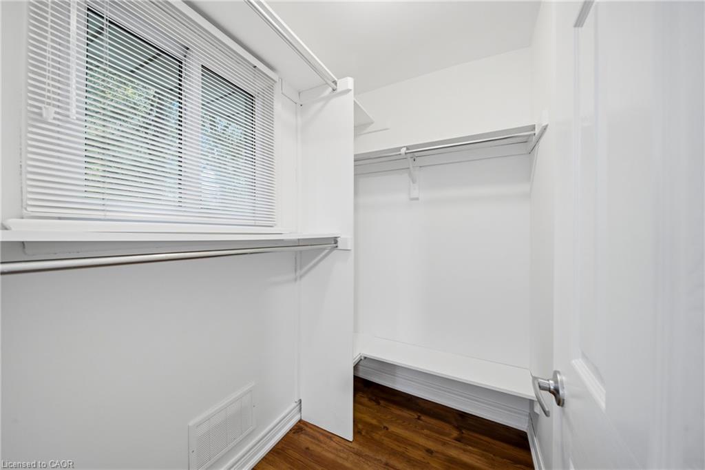 435 Parkside Drive Property Photo 26