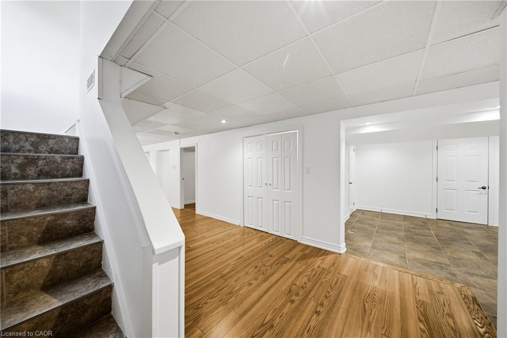 435 Parkside Drive Property Photo 28