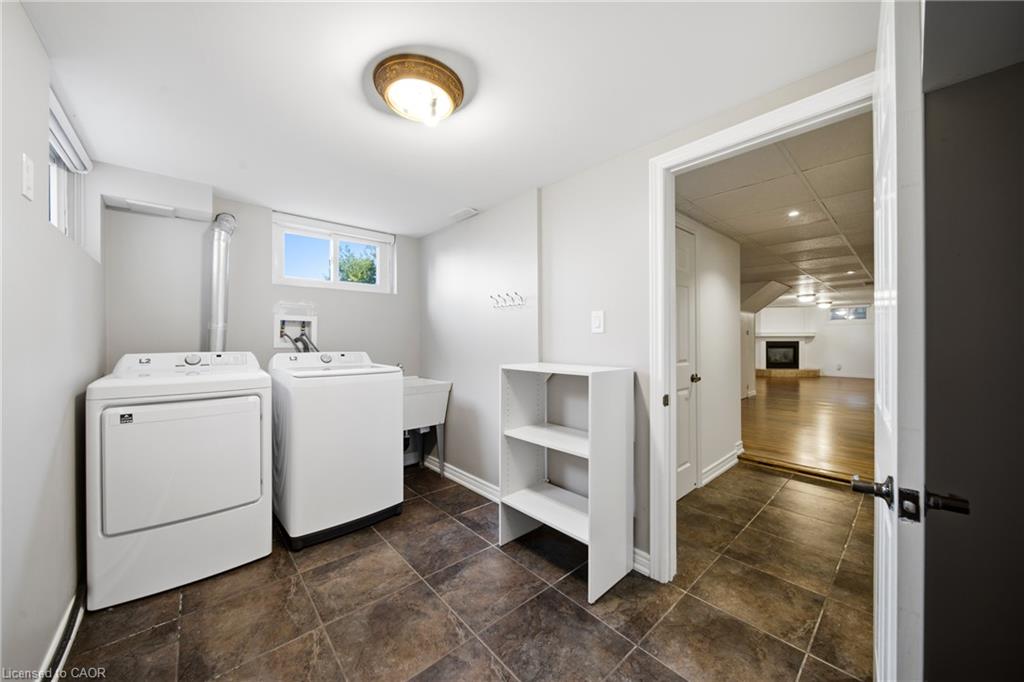 435 Parkside Drive Property Photo 37