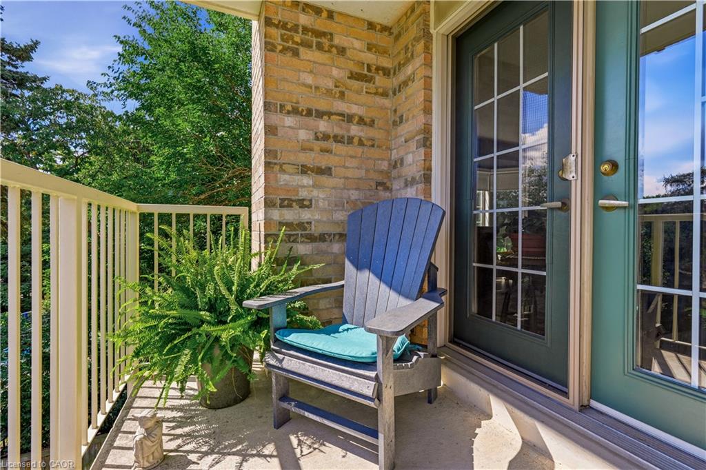302-216a Plains Road W Property Photo 31