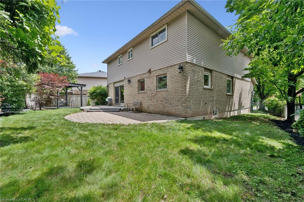 3092 Shannon Crescent Property Photo 39