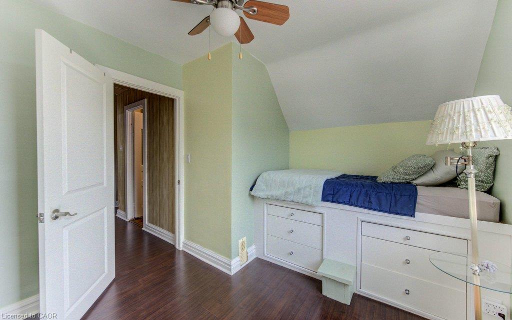 271 London Road W Property Photo 26