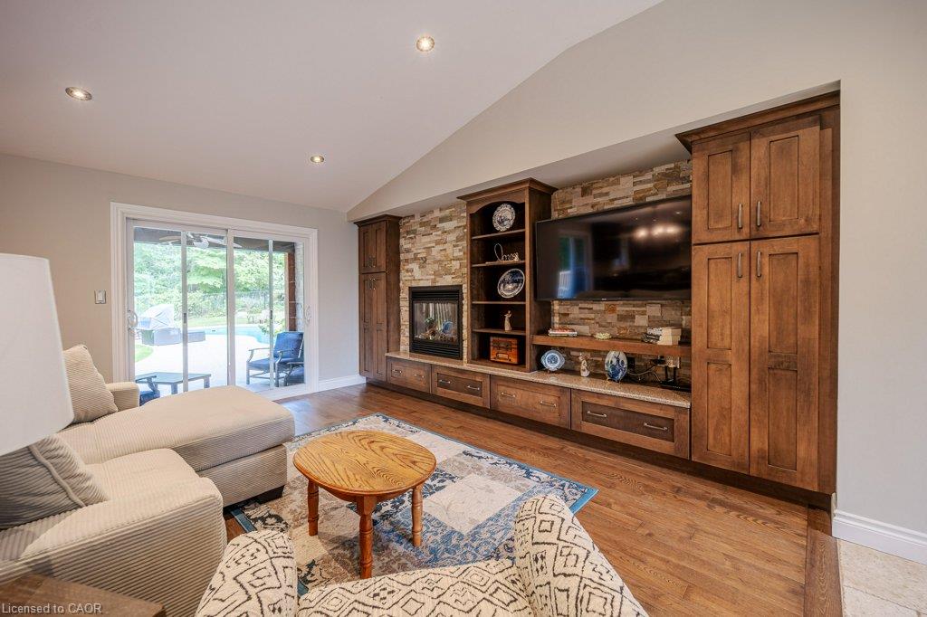 1376 Cedar Creek Road Property Photo 7