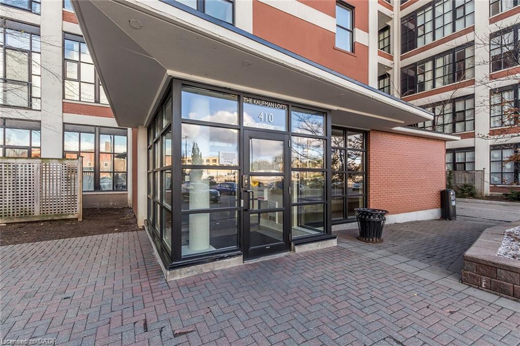 328-410 King Street W Property Photo 4