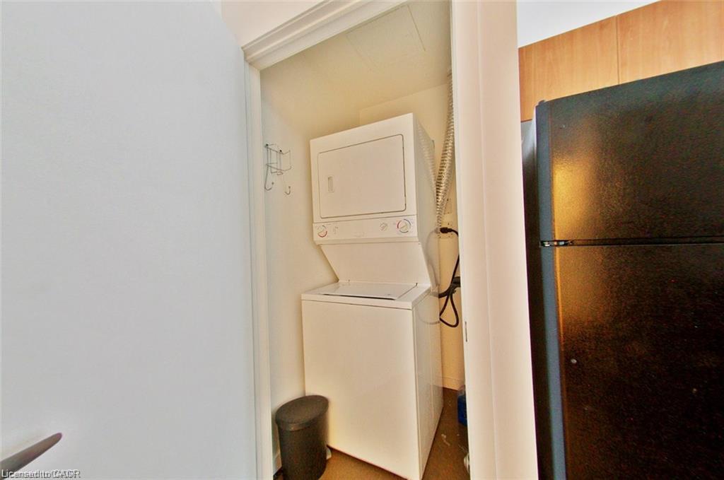 328-410 King Street W Property Photo 20