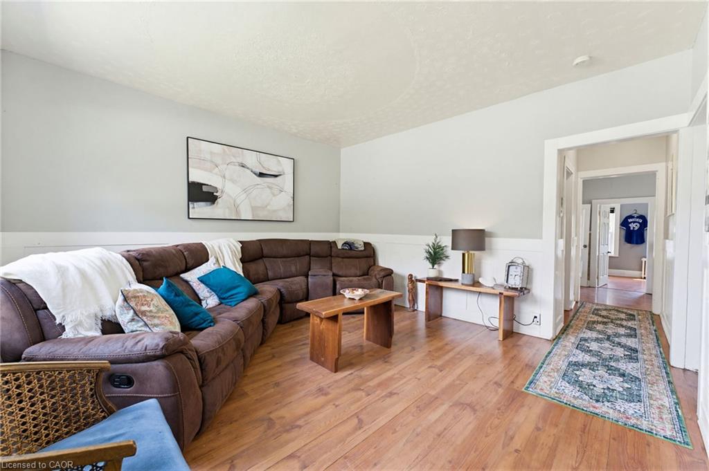25 Beverly Street Property Photo 3