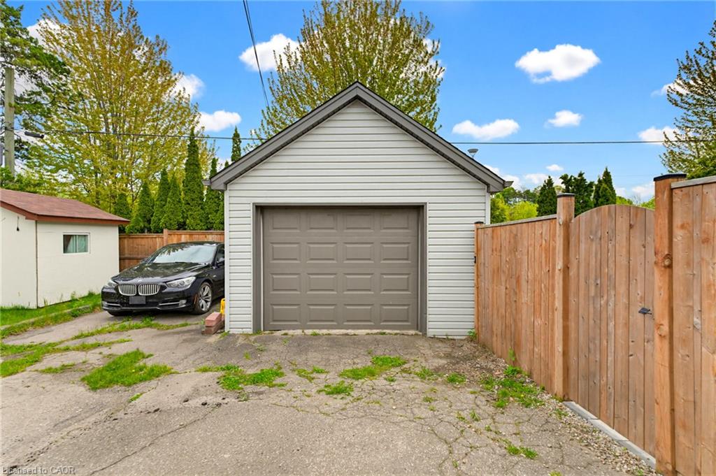 25 Beverly Street Property Photo 20