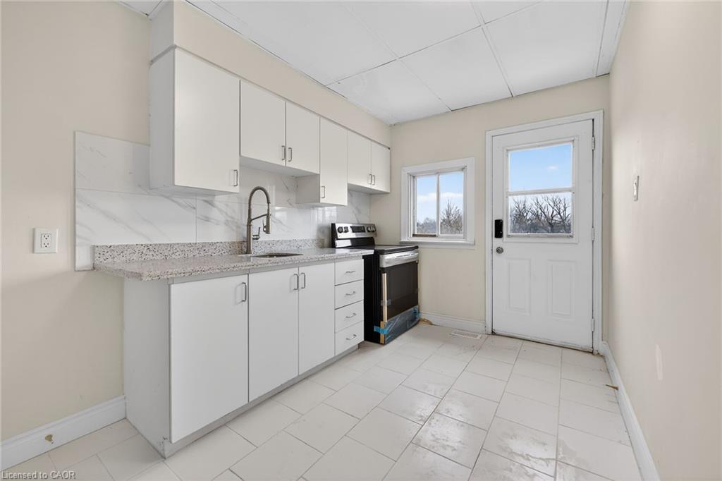 4049 6 Highway Property Photo 21