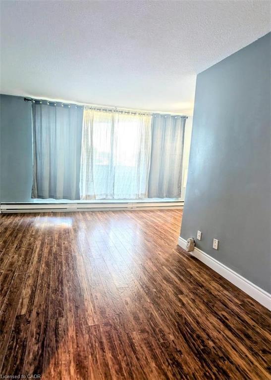 112-1105 Jalna Boulevard Property Photo 4