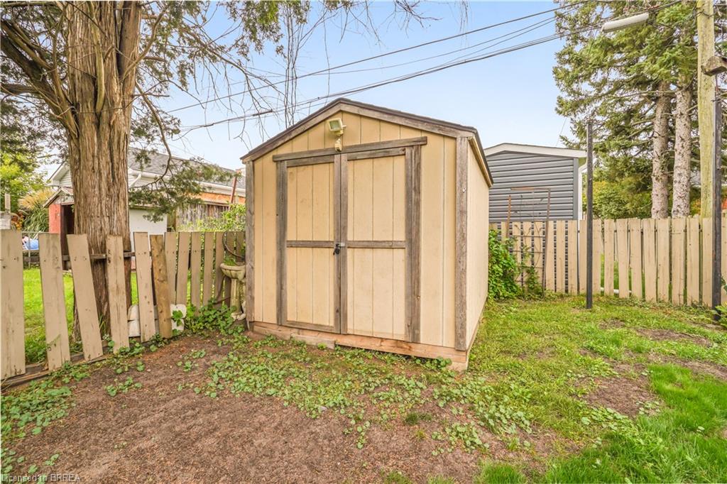 25 Alonzo Street Property Photo 36