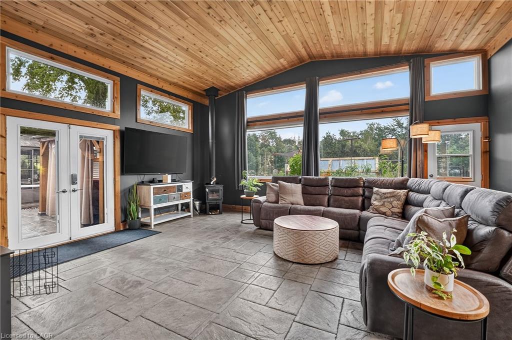 1216 Cataract Road Property Photo 15