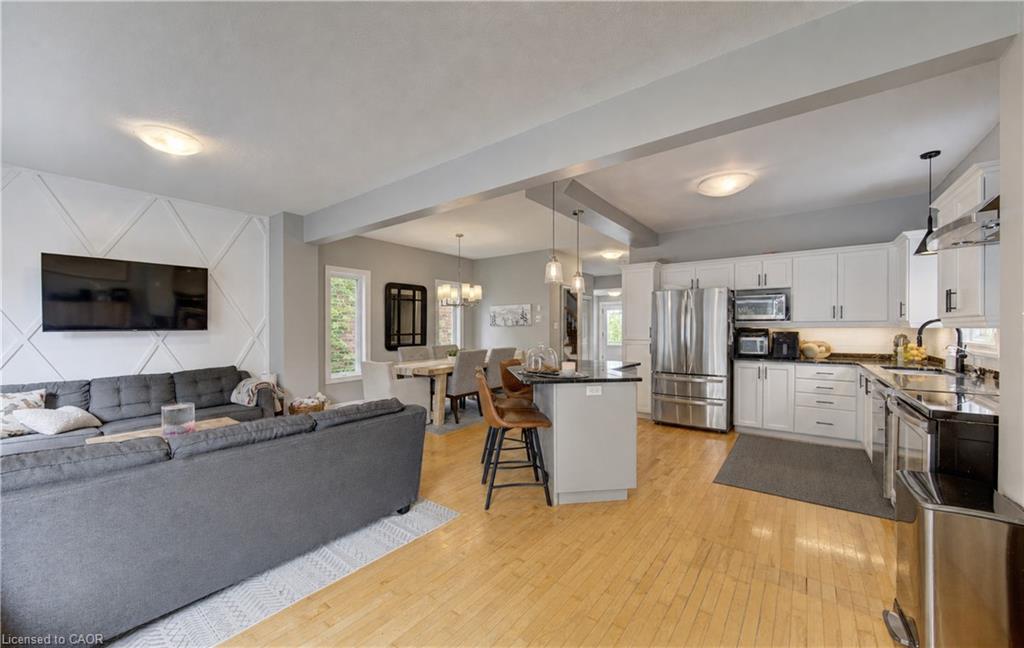 231 Steepleridge Street Property Photo 12