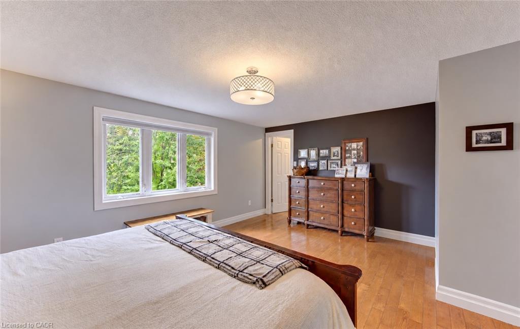 231 Steepleridge Street Property Photo 25