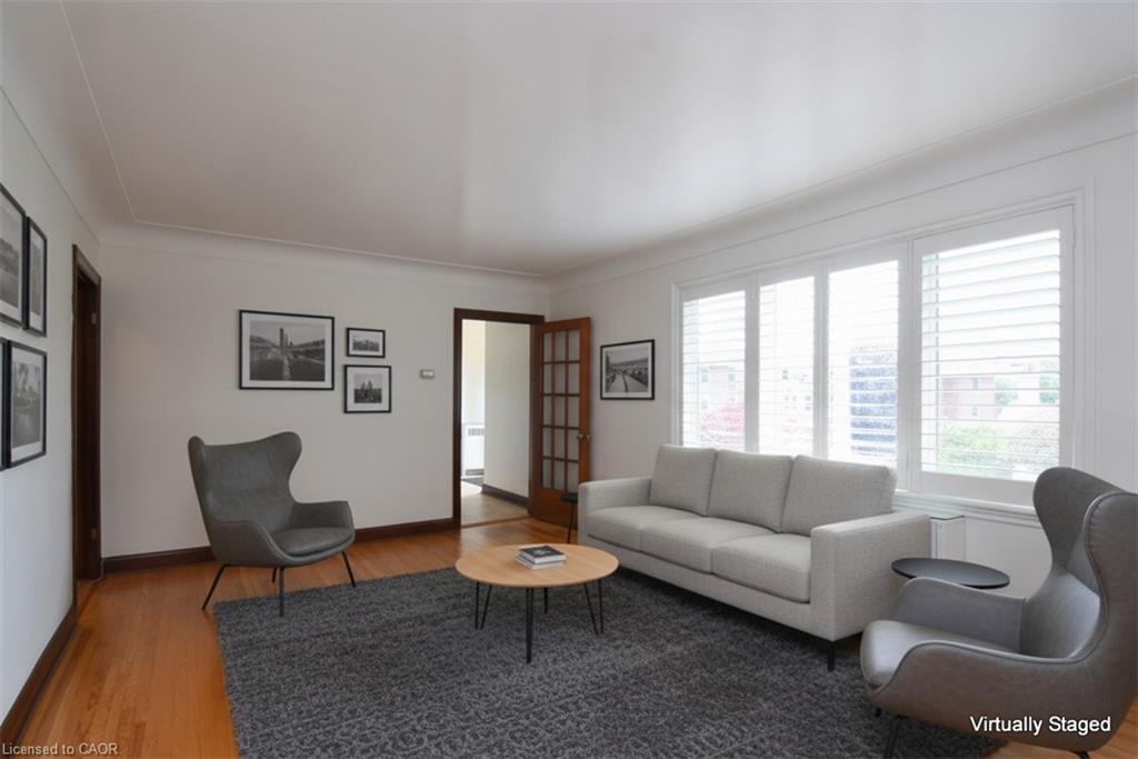 8 Kingsway Drive Property Photo 10