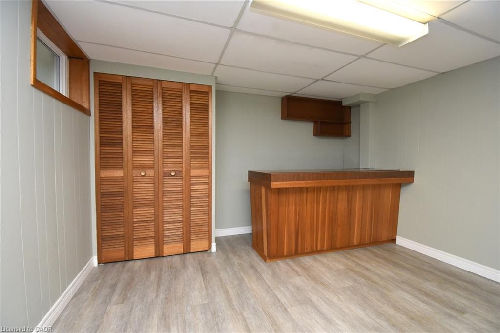 8 Kingsway Drive Property Photo 33
