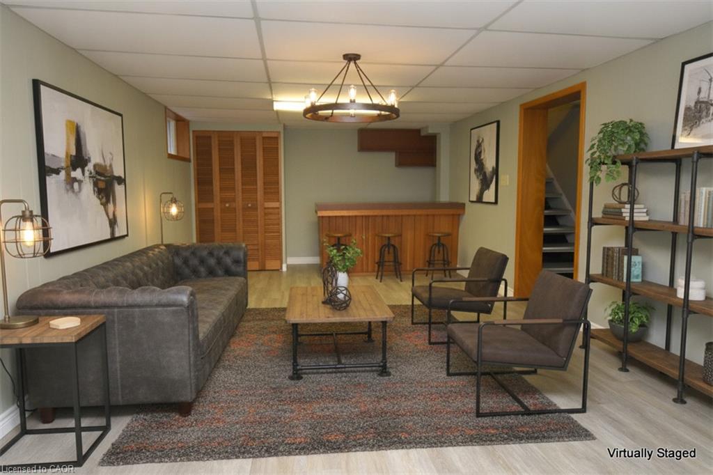 8 Kingsway Drive Property Photo 36