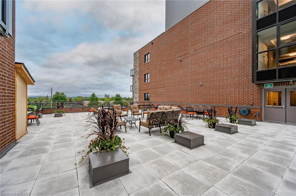 607-3290 New Street Property Photo 45