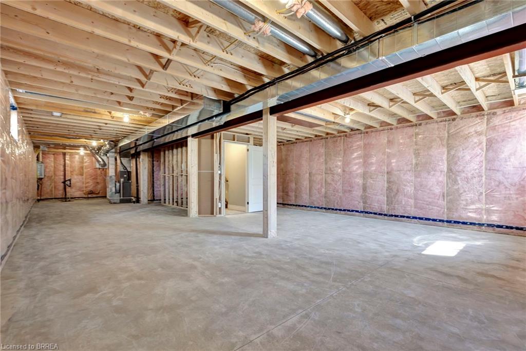 227 Lafayette Street E Property Photo 14