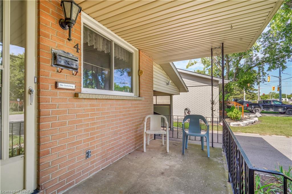 4 Waddington Street Property Photo 5