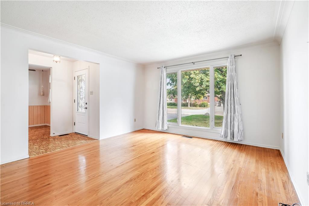 4 Waddington Street Property Photo 11