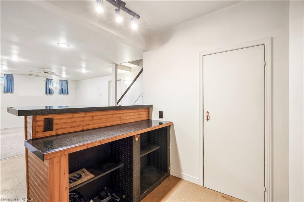 4 Waddington Street Property Photo 37