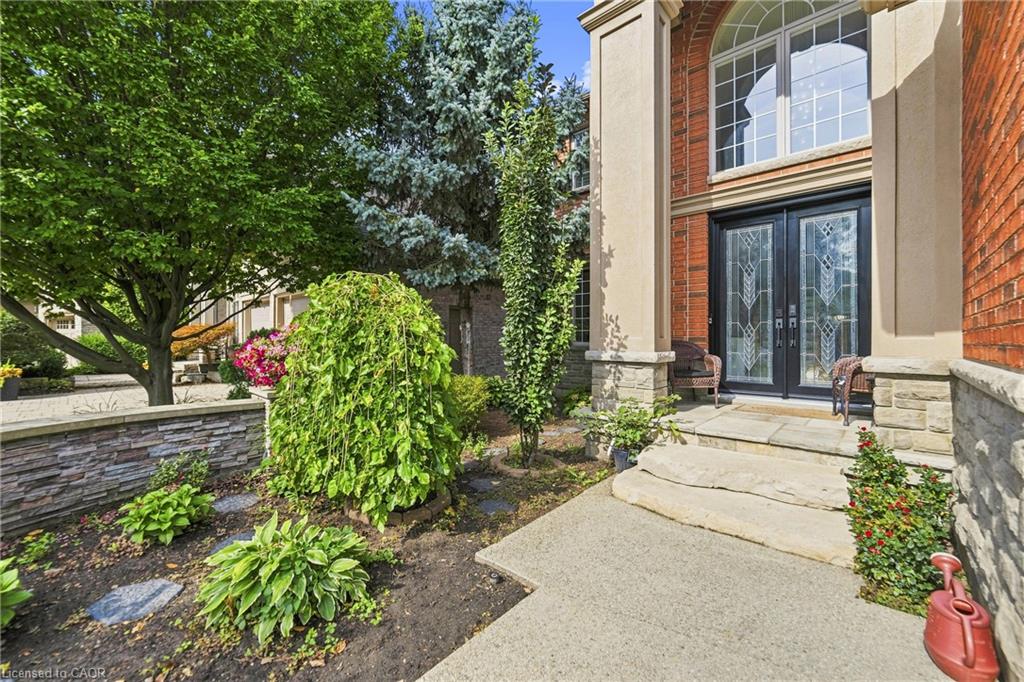 123 Tollgate Drive Property Photo 3